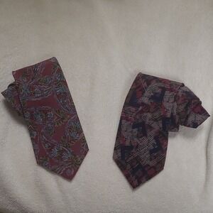 Torriani Elegant Mens Neckties Paisley and Geometric Patterned